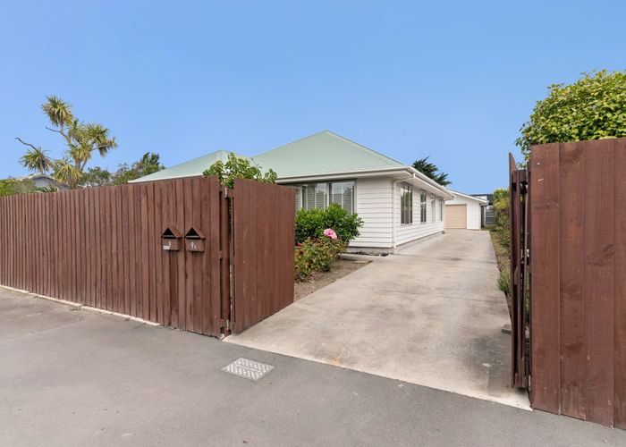  at 9 Dennitt Street, New Brighton, Christchurch