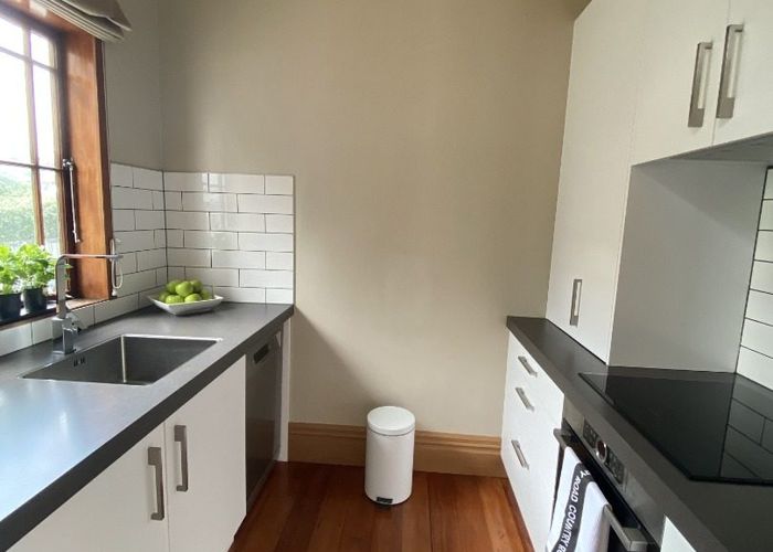  at 1/12 Murphy Street, Thorndon, Wellington
