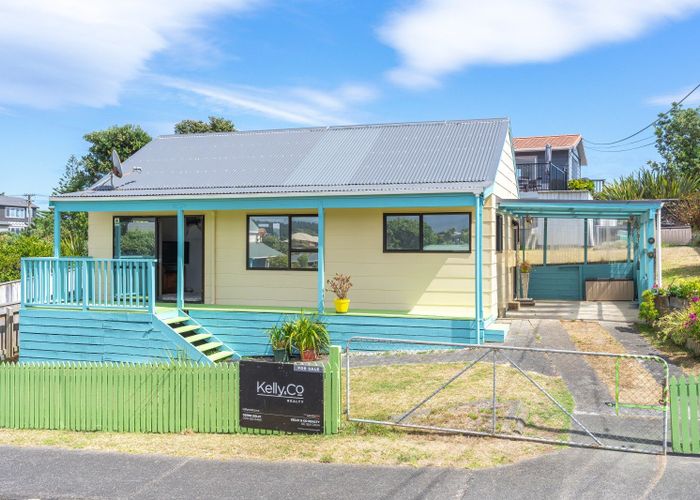  at 17A Moana Street, Otaki Beach, Otaki