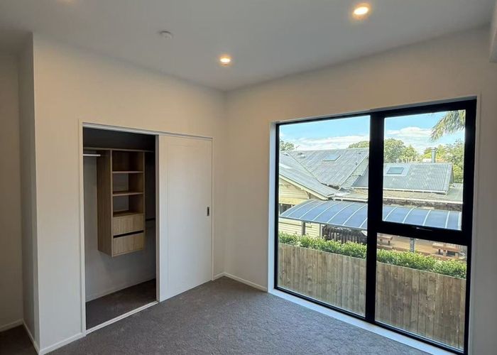  at 3/5 Mount Albert Rd, Mount Albert, Auckland City, Auckland
