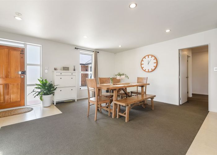  at 5 Te Ironui Place, Huntington, Hamilton