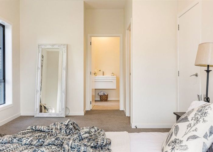  at 12B Bluefin Way, West Harbour, Auckland