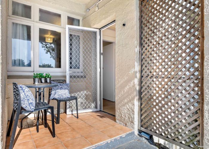  at 5/69 View Road, Mount Eden, Auckland