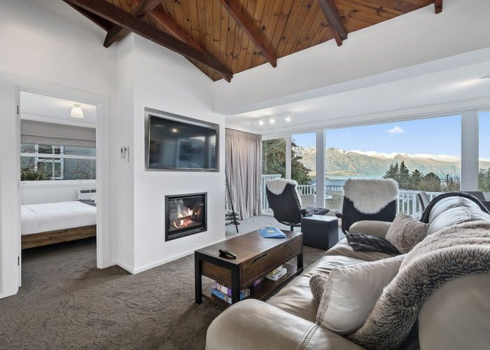 at 34 Lomond Crescent, Town Centre, Queenstown-Lakes, Otago