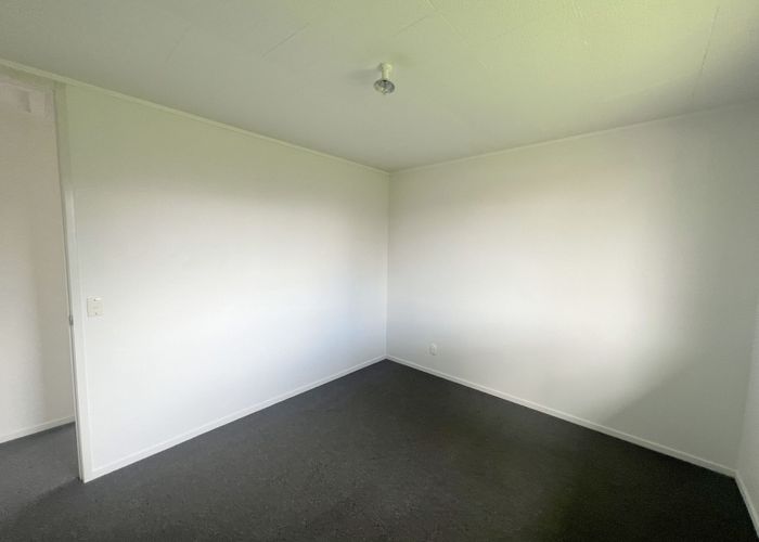  at 2/27 Albion Road, Otahuhu, Auckland