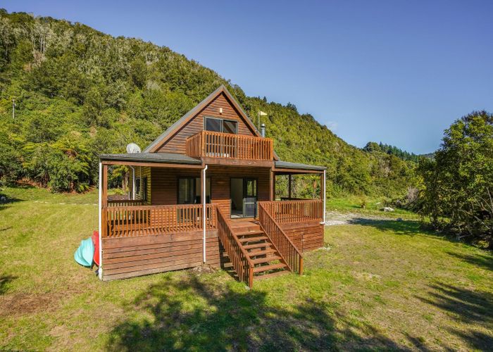 For sale 2835 Upper Buller Road, Murchison, Tasman, Nelson