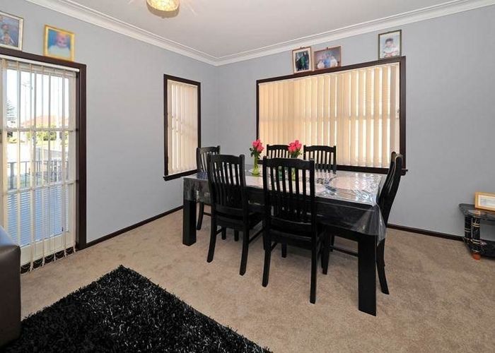  at 9 Charles Street, Papatoetoe, Manukau City, Auckland