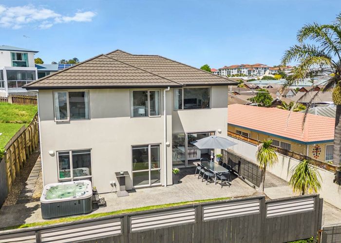  at 24 Bay Street, Red Beach, Red Beach