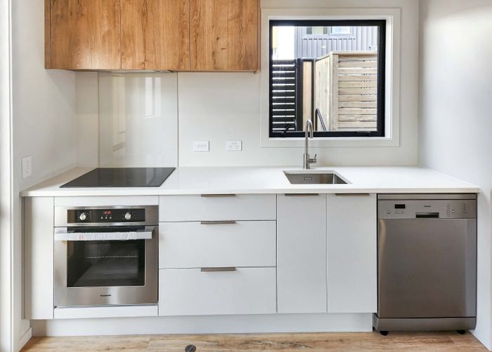  at 6/7 Wainuiomata Road, Wainuiomata, Lower Hutt