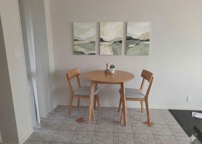  at 87a Armoy Drive, East Tamaki, Manukau City, Auckland