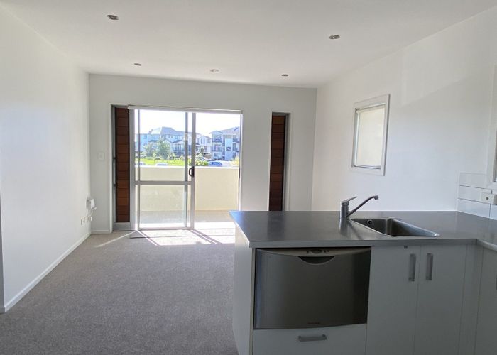  at D01/71 Spencer Road, Albany, North Shore City, Auckland