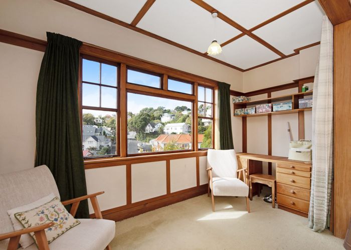  at 104 Upland Road, Kelburn, Wellington