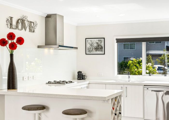  at 21 Somerby Mews, Silverstream, Upper Hutt