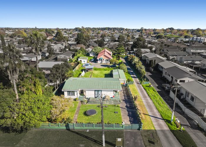  at 21 & 23 Smiths Avenue, Papakura, Papakura, Auckland