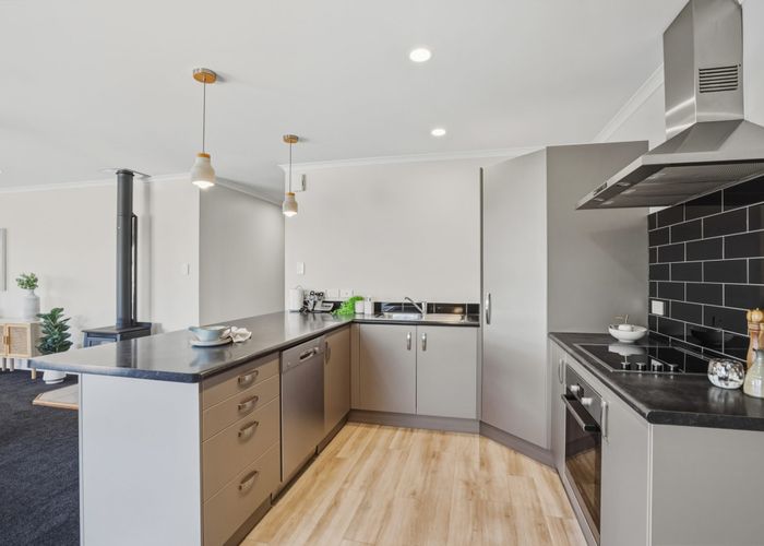  at 7B Titoki Road, Waikanae Beach, Kapiti Coast, Wellington