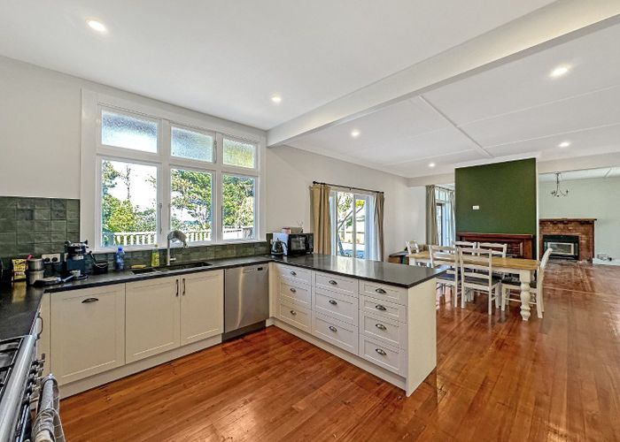 at 18 Maxwell Avenue, Durie Hill, Whanganui, Manawatu / Whanganui