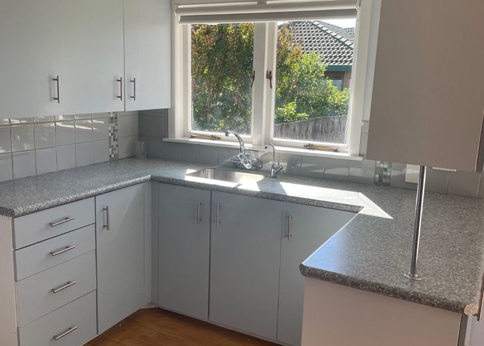  at 36 Awaroa Road, Sunnyvale, Waitakere City, Auckland
