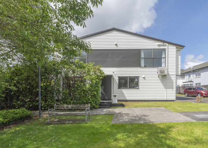  at 14 Windfola Parkway, Takanini, Papakura, Auckland