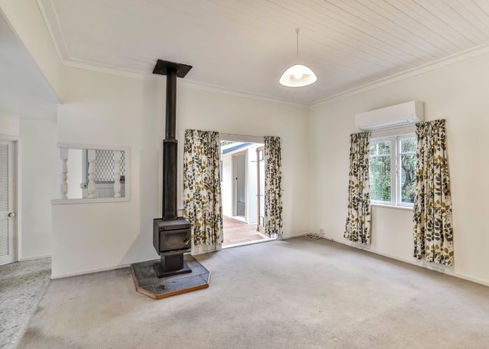  at 7 Edgars Road, Westmere, Auckland
