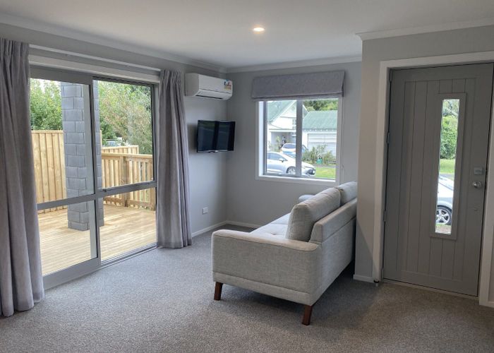  at 3/16 Manning Street (Room D), Hamilton City Central, Hamilton, Waikato