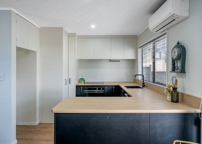  at 2/46A Claude Road, Hill Park, Manukau City, Auckland