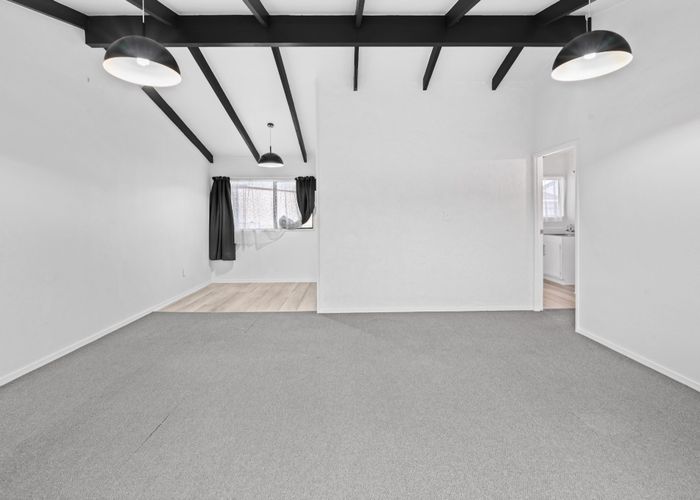  at 2/56 Henwood Road, Mangere East, Manukau City, Auckland