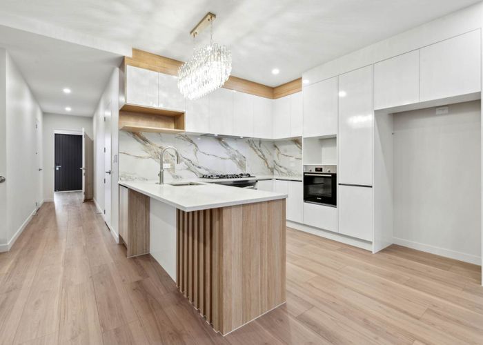  at 30A  Hearth Street, Flat Bush, Manukau City, Auckland