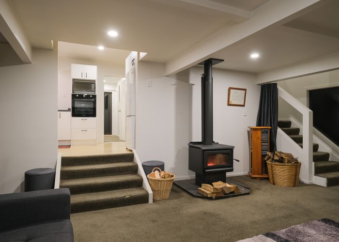  at 4 Oregon Street, Ocean Grove, Dunedin