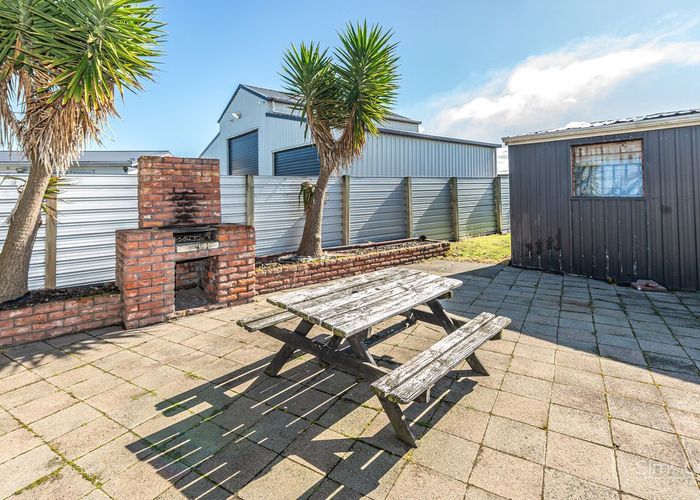  at 38 Tongariro Street, Castlecliff, Whanganui, Manawatu / Whanganui