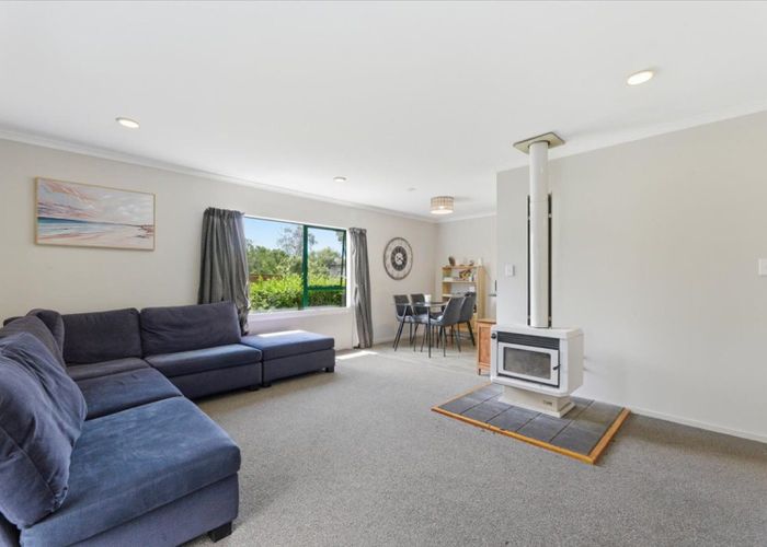 at 11A D'urville Way, Welcome Bay, Tauranga, Bay Of Plenty