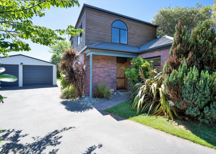  at 50 Laing Crescent, Heathcote Valley, Christchurch