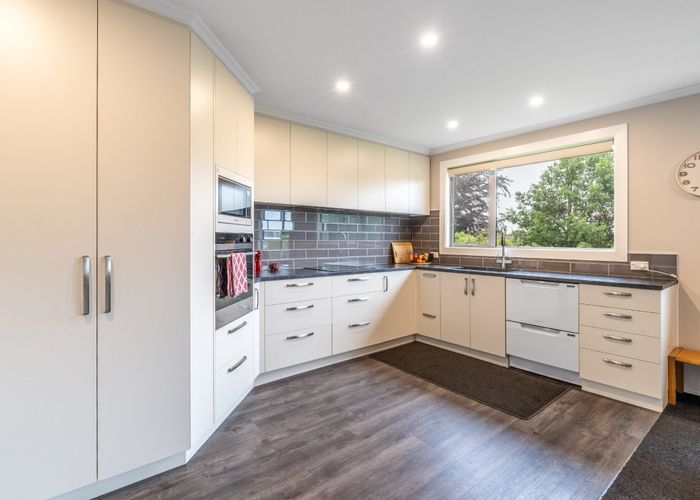  at 186 Terrace Street, Rosedale, Invercargill