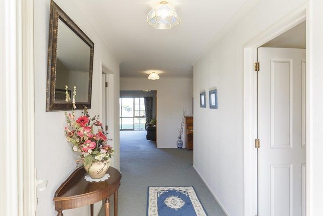  at 51 Royal Oak Drive, Kelvin Grove, Palmerston North