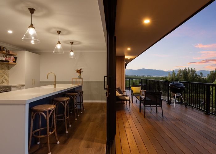  at 6 Lake View Place, Blenheim