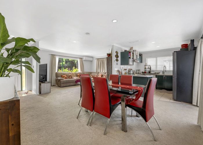  at 548 Massey Road, Mangere, Manukau City, Auckland