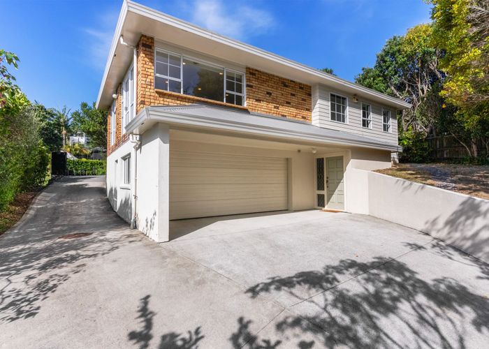  at 285 Beach Road, Campbells Bay, Auckland