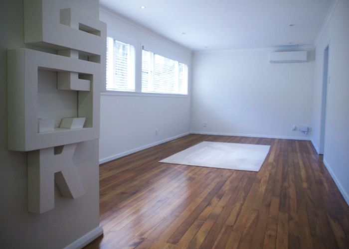  at 15a Governor Road, Northland, Wellington, Wellington