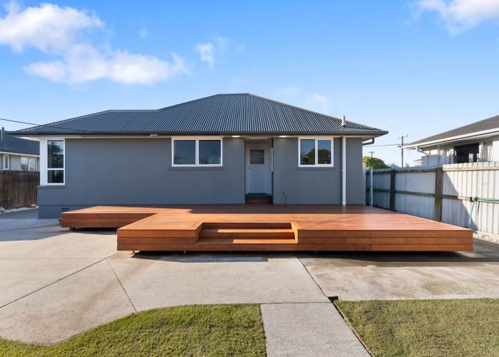  at 42 Neill Street, Hornby, Christchurch City, Canterbury