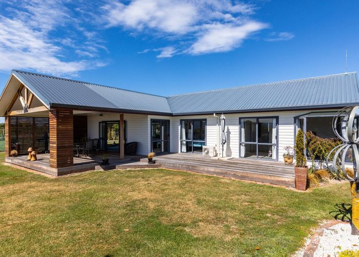  at 445 Dillons Point Road, Blenheim
