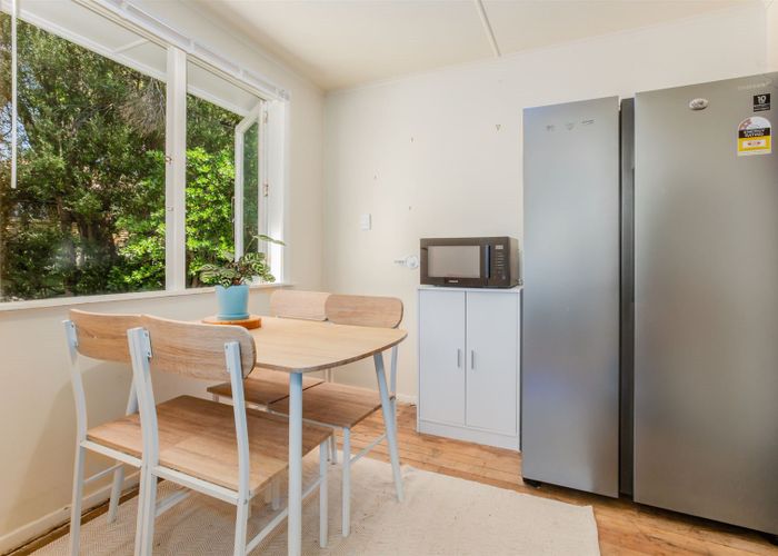  at 9 Berkshire Grove, Cannons Creek, Porirua