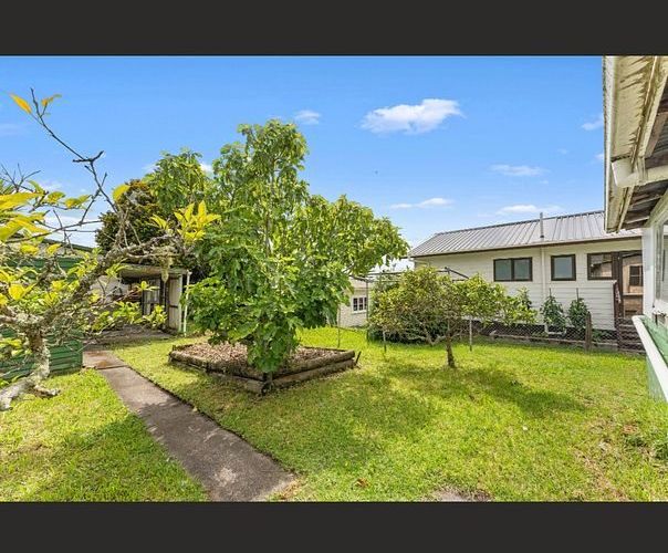 at 18 Bridge Avenue, Te Atatu South, Auckland