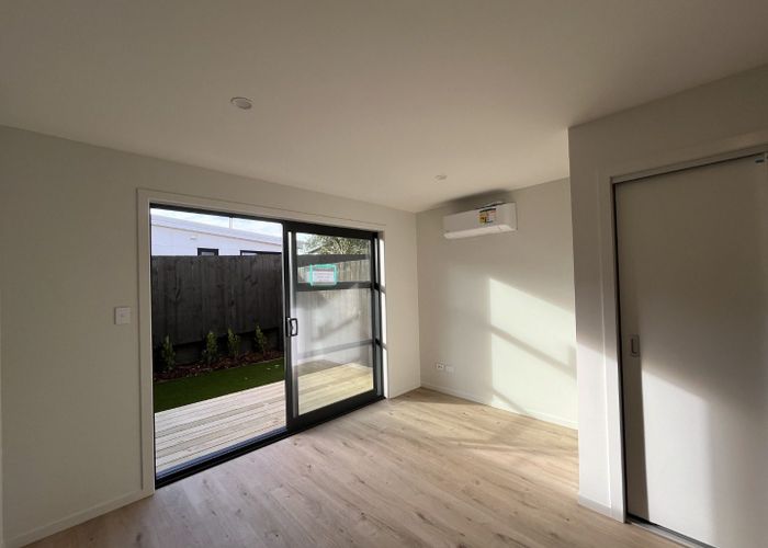  at 6/157 Beach Haven Road, Beach Haven, North Shore City, Auckland