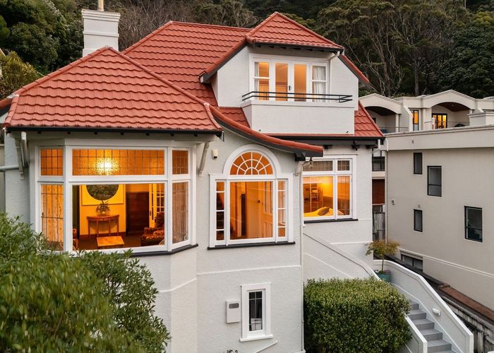  at 210 Oriental Parade, Oriental Bay, Wellington, Wellington