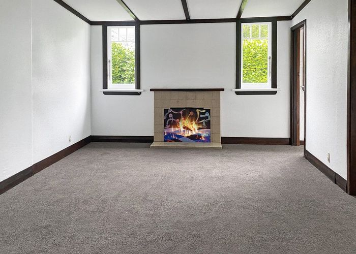  at 25 Lincoln Road, Henderson, Auckland