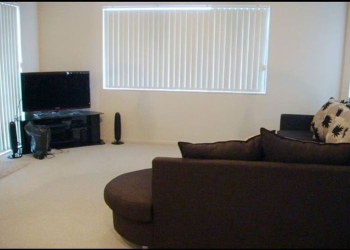  at 60A Leafield Crescent, Henderson, Auckland