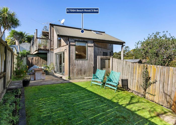  at 2/799 Beach Road, Browns Bay, North Shore City, Auckland
