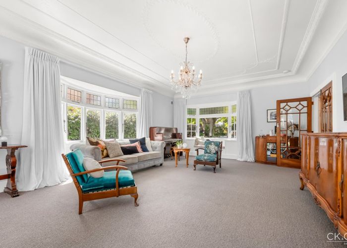  at 16 Hinau Street, Woburn, Lower Hutt