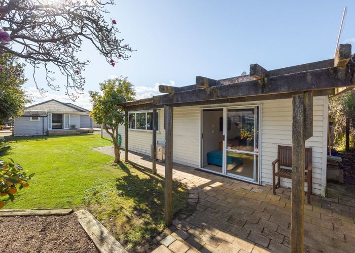  at 72 Enderley Avenue, Enderley, Hamilton