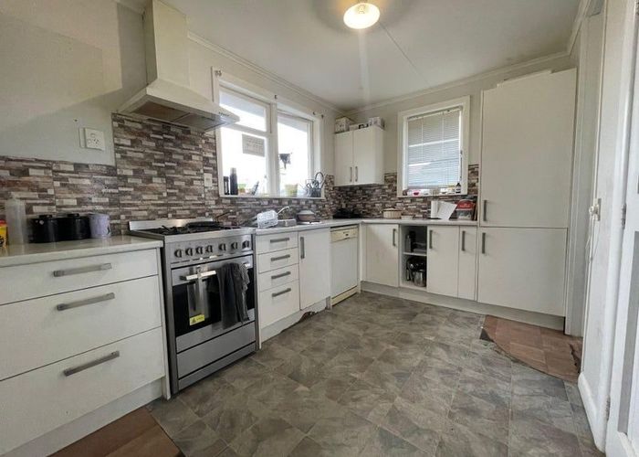  at 38 Pine Avenue, Bader, Hamilton, Waikato
