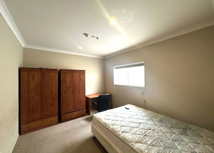  at 34/128 Stancombe Road , Flat Bush, Manukau City, Auckland
